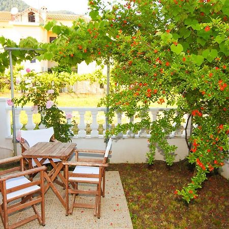 Nereids Apartments And Studios Chrysi Ammoudia Extérieur photo