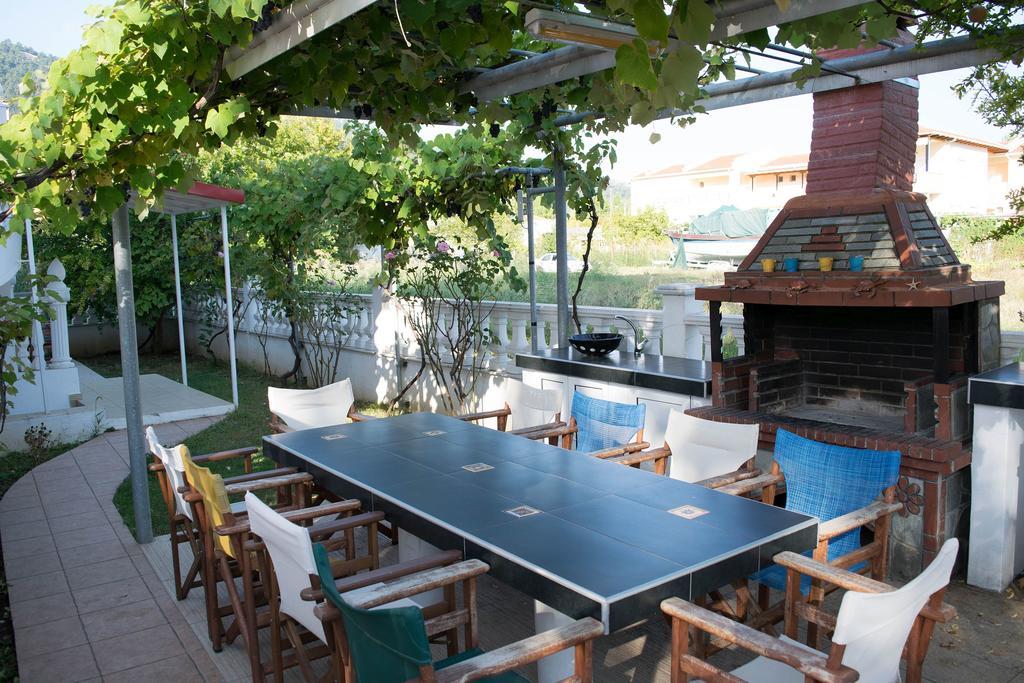 Nereids Apartments And Studios Chrysi Ammoudia Extérieur photo