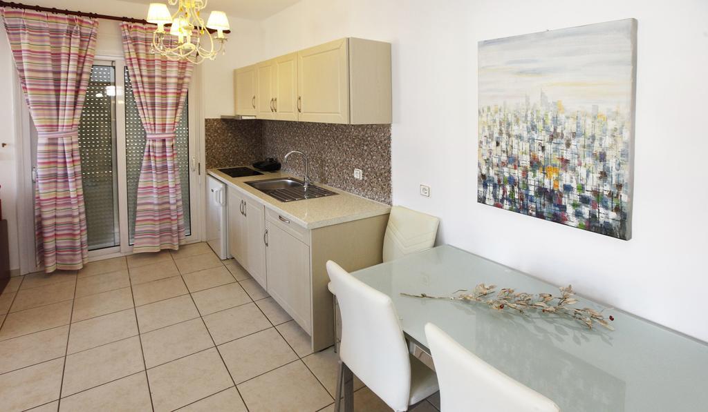 Nereids Apartments And Studios Chrysi Ammoudia Extérieur photo